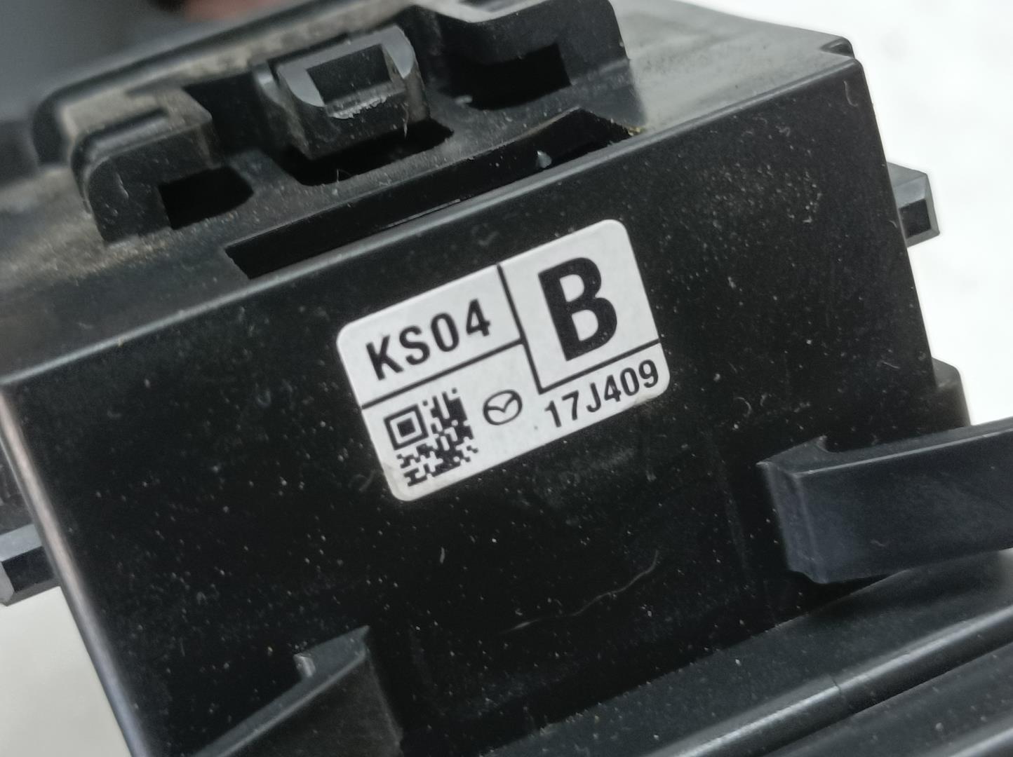 MAZDA 3 BM (2013-2019) Подрулевой переключатель KS04B, 17J409 24042084