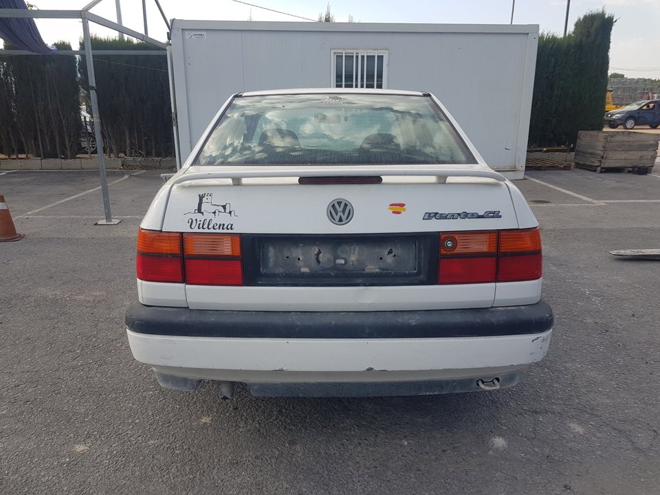 VOLKSWAGEN Vento 1 generation (1992-1998) Ohjaustehostimen pumppu 1H0422155E 24080357