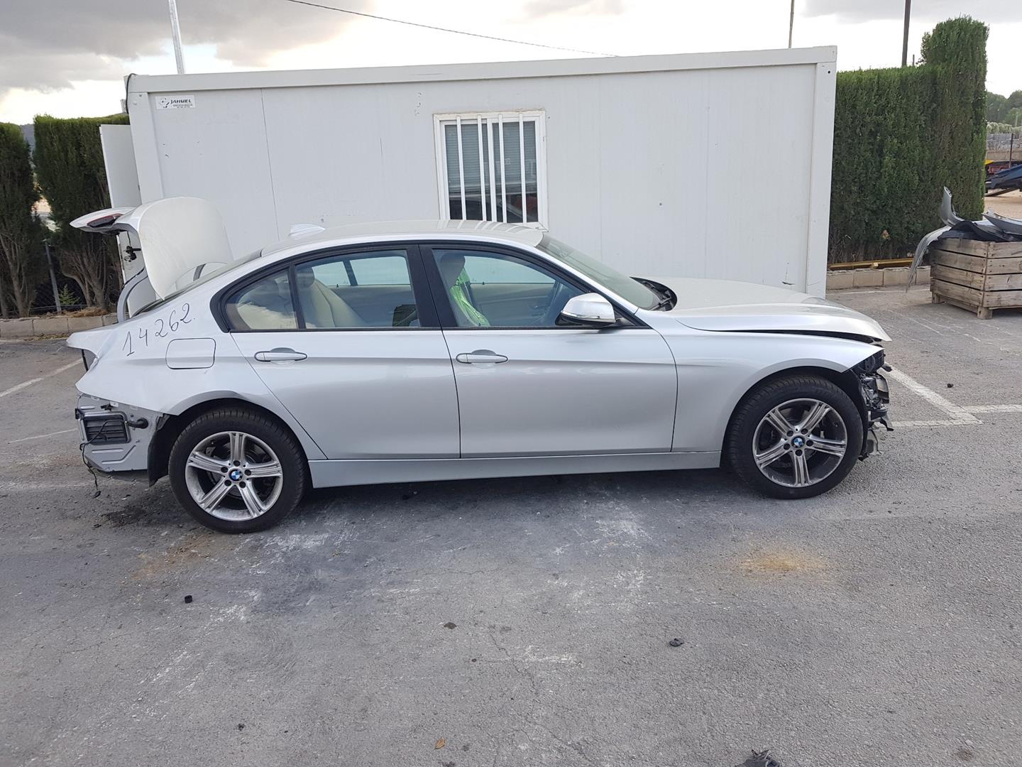 BMW 3 Series F30/F31 (2011-2020) Front Left Wheel Hub 23623426