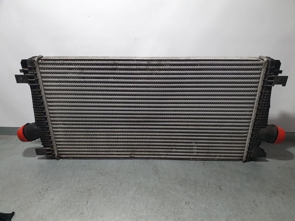 OPEL Zafira C (2012-2016) Radiateur de refroidisseur intermédiaire 13267647 18714323