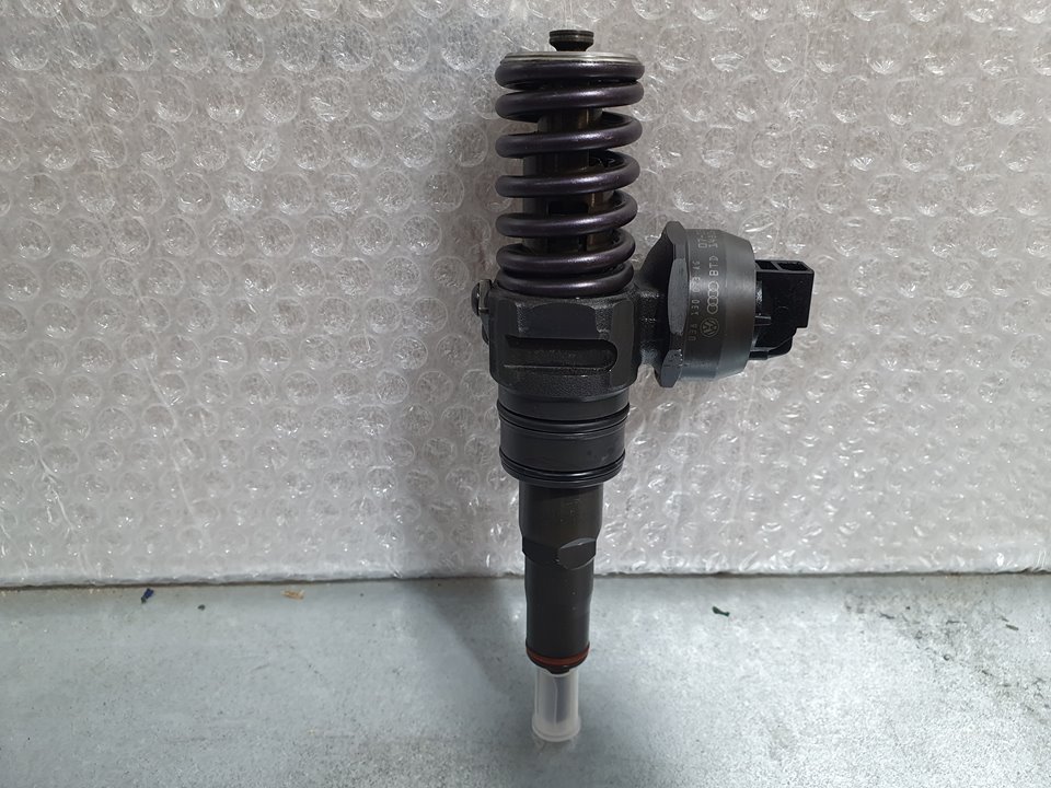 SEAT Leon 2 generation (2005-2012) Fuel Injector 038130073AG, 0414720215 22277981