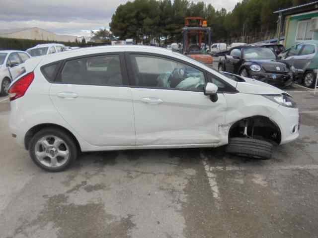 HYUNDAI Fiesta 5 generation (2001-2010) Feu arrière droit ROZADO 18600552