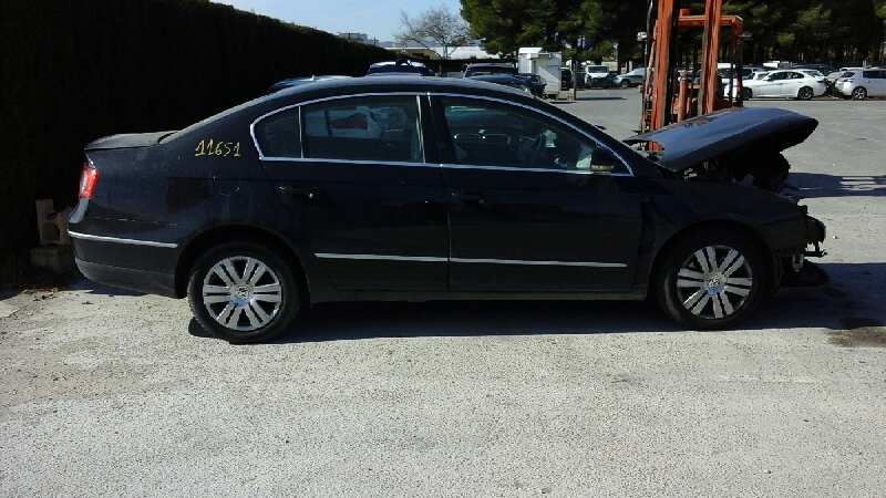 VOLKSWAGEN Passat B6 (2005-2010) Nyomásszabályozó háza 03G128063B 18608336