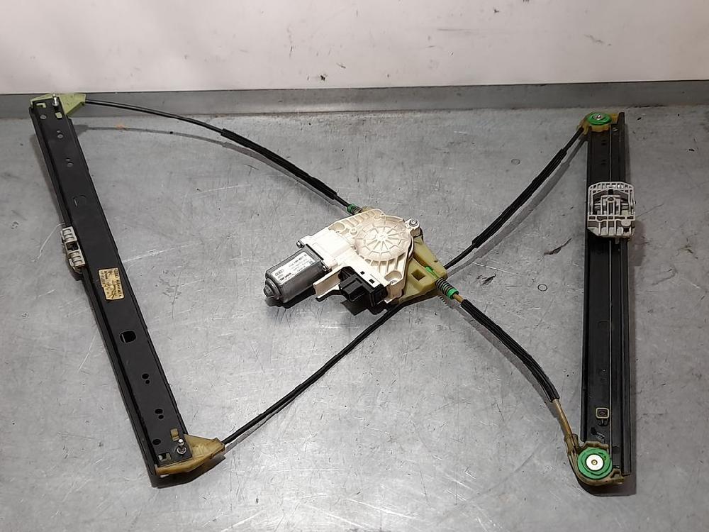 BUICK Q7 4L (2005-2015) Front Left Door Window Regulator 4L0959801B 18712414