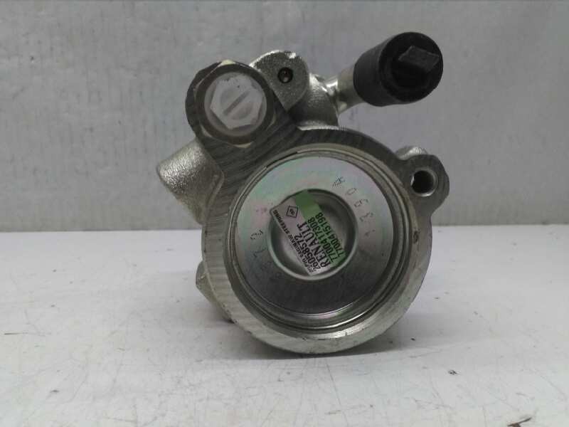 Bomba de servodirección 7700417308 de Renault Megane i (ba0/1_) 1996-2003 64 CV - pieza usada