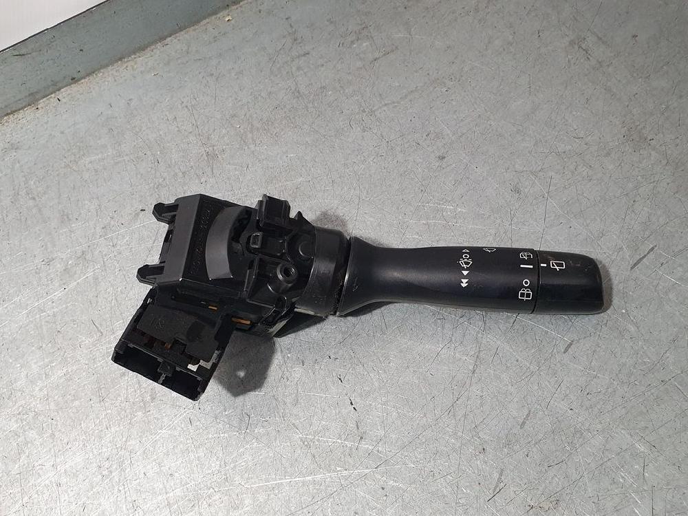 PEUGEOT 108 1 generation (2015-2021) Indicator Wiper Stalk Switch SINREFERENCIA 18713271