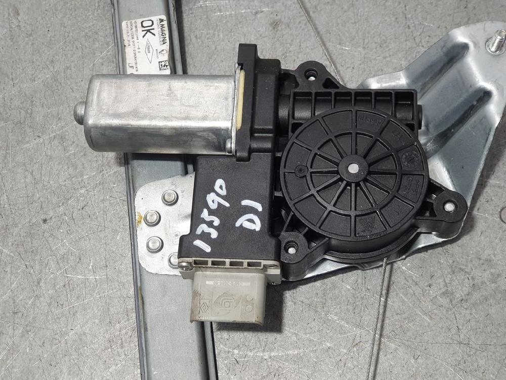 DACIA Sandero 2 generation (2013-2020) Front Left Door Window Regulator 807211440R 23626081