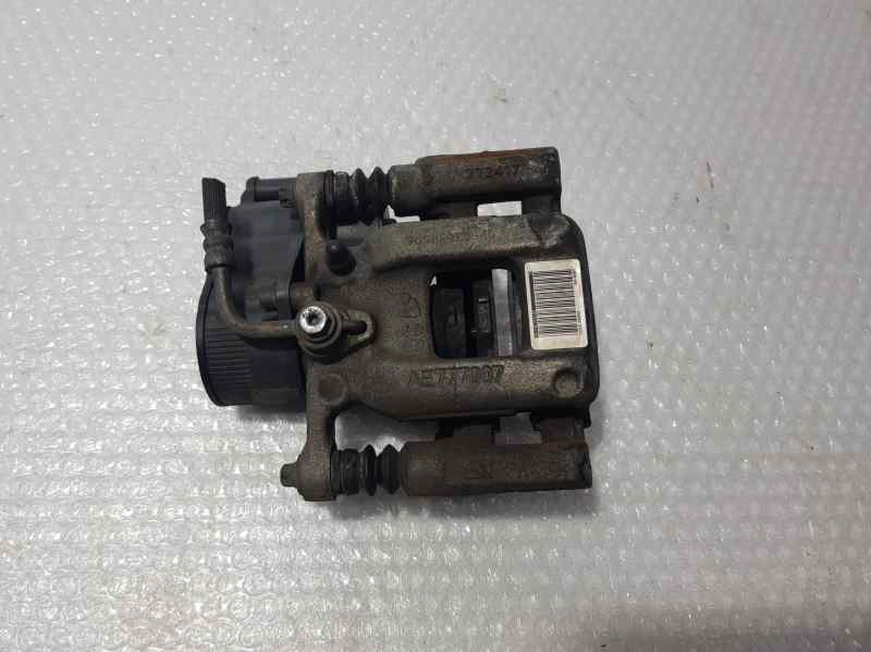 PEUGEOT 3008 2 generation (2017-2023) Rear Right Brake Caliper 9819059480 24041262