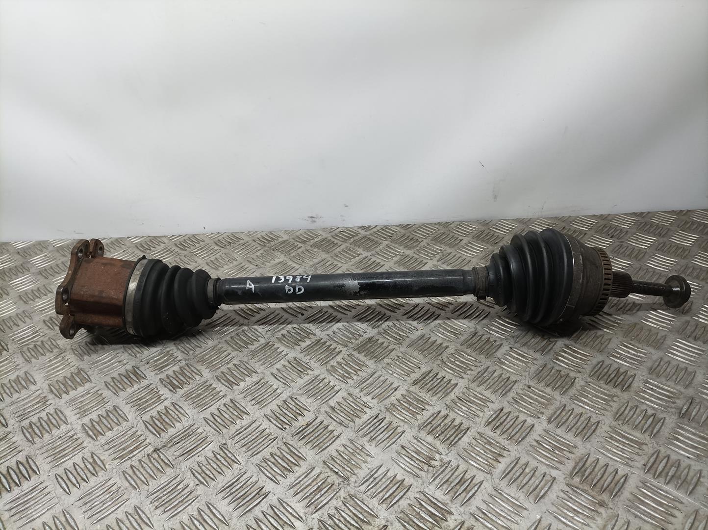 SEAT Exeo 1 generation (2009-2012) Front Right Driveshaft 8E0407272AT 23657765