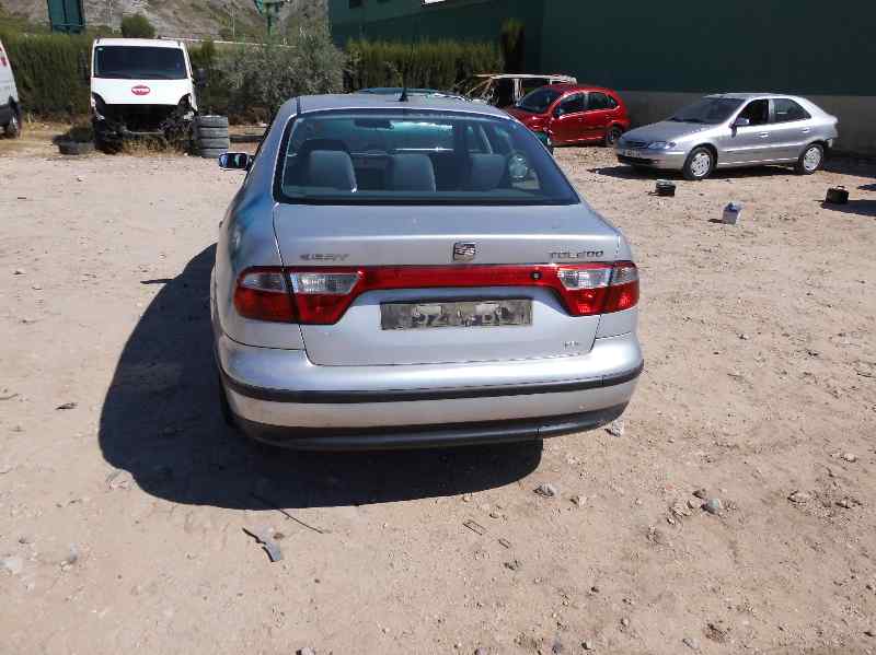 TOYOTA Toledo 2 generation (1999-2006) Debitmetru de aer 0986280202 18471747