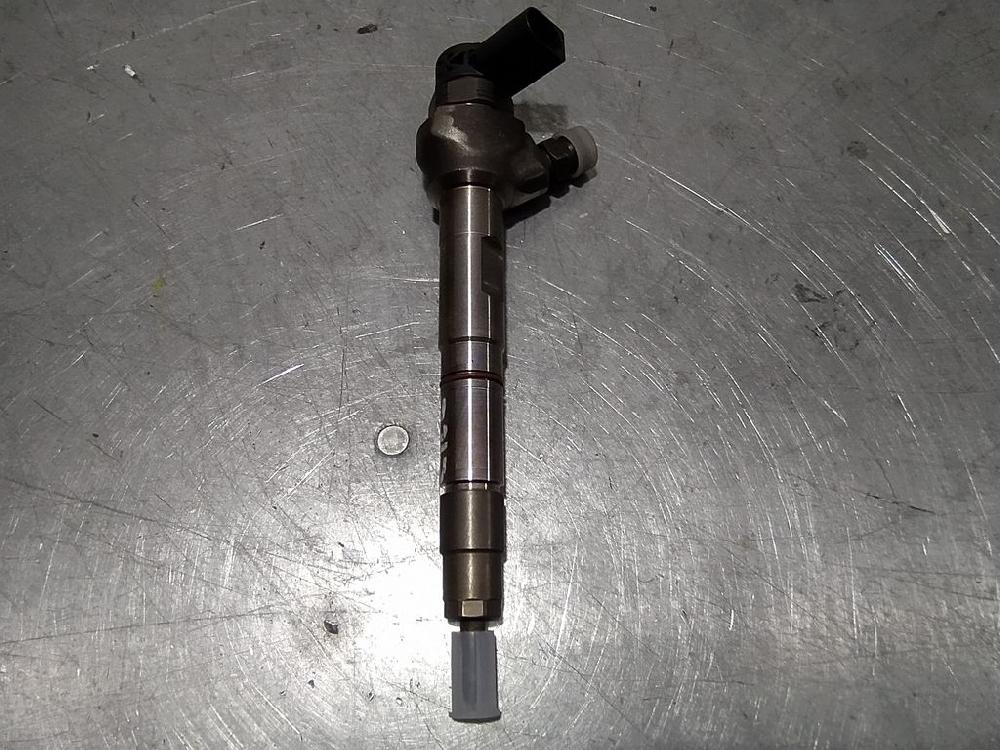 SEAT Leon 3 generation (2012-2020) Injector de combustibil 04L130277AC, 0445110469 20768301