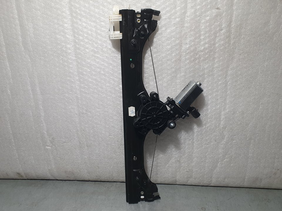 FIAT 500 2 generation (2008-2024) Vindusregulator foran venstre dør SINREF 24087903