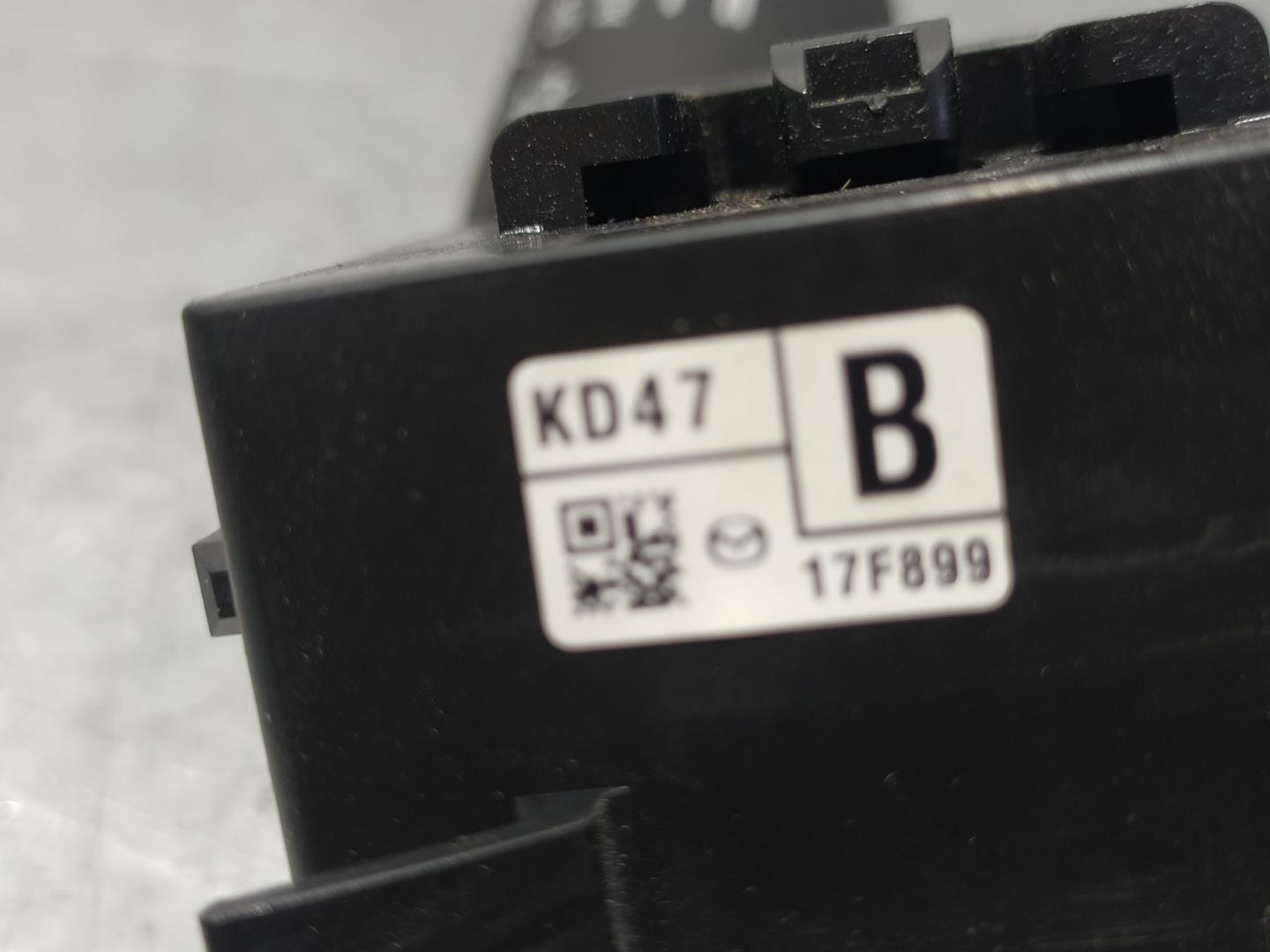 MAZDA 3 BM (2013-2019) Indicator Wiper Stalk Switch 17F899 24039295