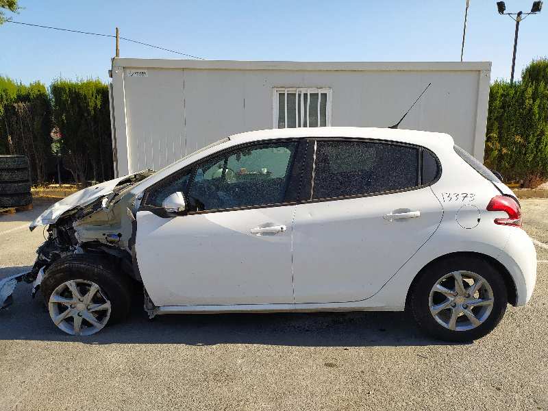 PEUGEOT 208 Peugeot 208 (2012-2015) Ridicător de geam ușă dreapta față 9673154380, A002C501 18694540