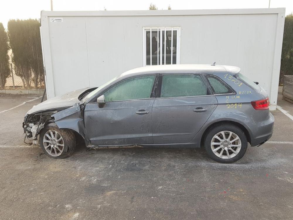 AUDI A3 8V (2012-2020) Маторчик стеклоподъемника передней правой двери 0130822717 18711551