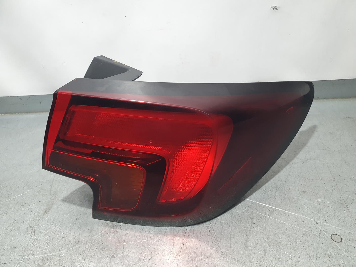 OPEL Astra K (2015-2021) Rear Right Taillight Lamp 39015944, EXTERIOR 18714754