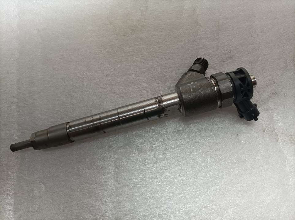 CITROËN Jumpy 3 generation (2016-2023) Fuel Injector 9828959880, 0445110955 23815865