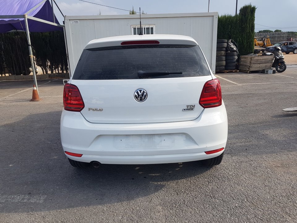 VOLKSWAGEN Polo 5 generation (2009-2017) Priekinių dešinių durų spyna 5K1837016E 21103519