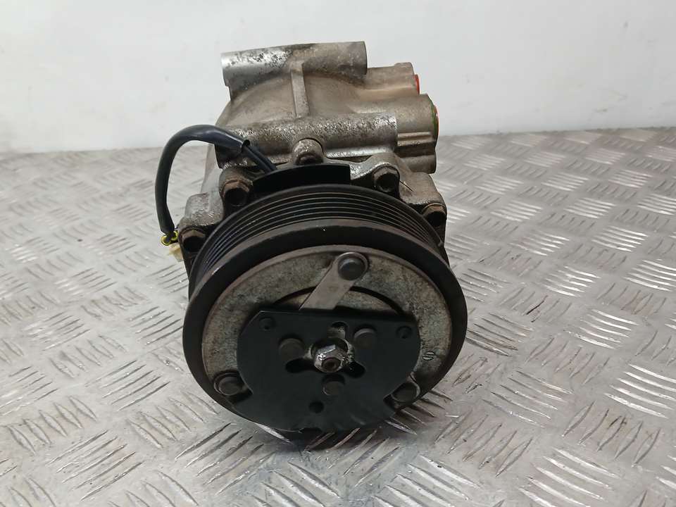 HYUNDAI Fiesta 5 generation (2001-2010) Hасос кондиционера 8V5119D629DF 25170791