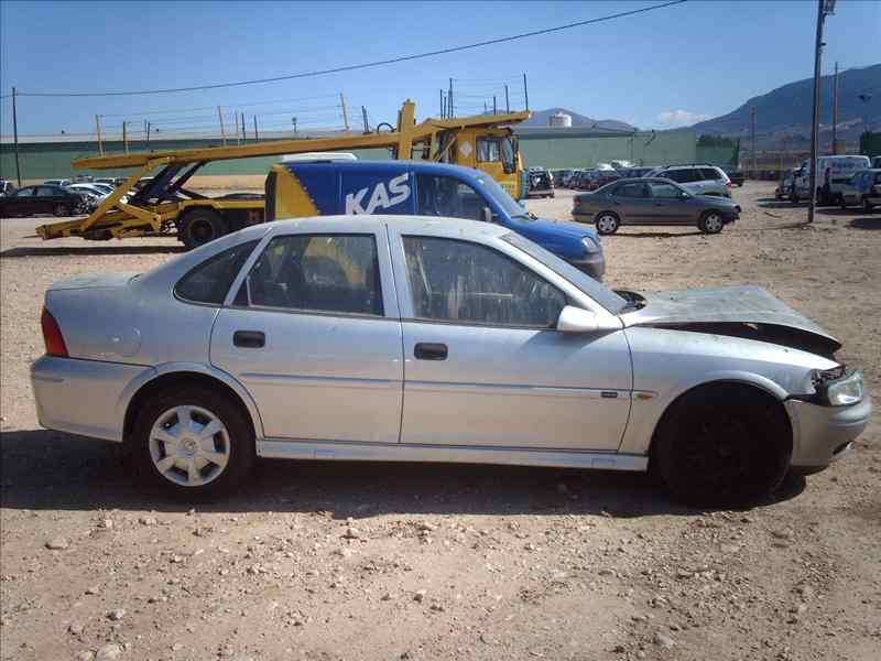 SUZUKI Vectra B (1995-1999) Насос гидроусилителя 90495957,26044812OG 18432504