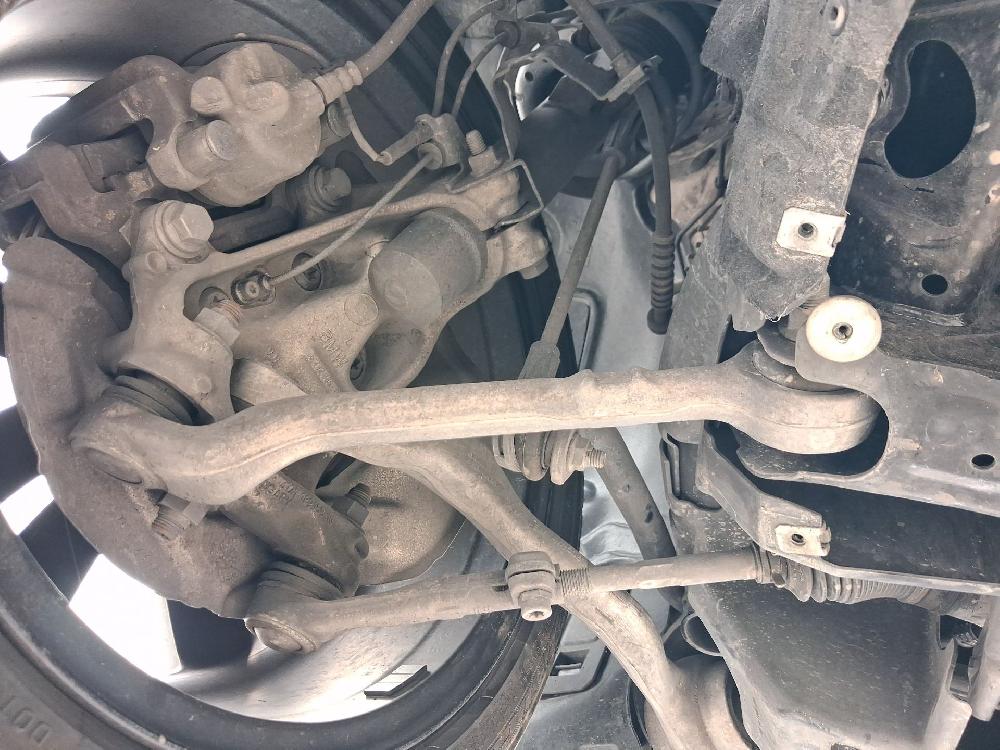 Brazo de la suspensión inferior delantero izquierdo N47D20C 31126852991 de Bmw 1 (f21) 2015-0 116 CV - pieza usada