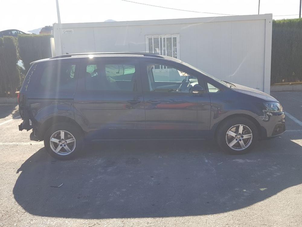 SEAT Alhambra 2 generation (2010-2021) Citas virsbūves detaļas 1K8837885 18741183