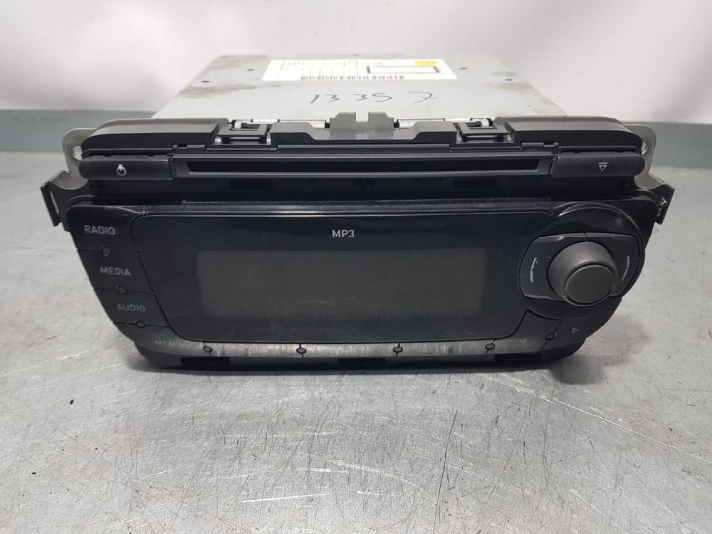 DODGE Ibiza 4 generation (2008-2017) Musikkspiller uten GPS 6J0035153B, 7648215366 18693203