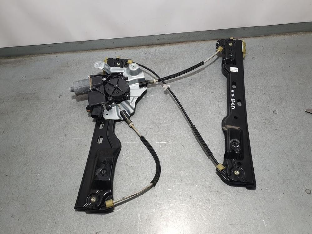 OPEL Astra J (2009-2020) Стеклоподъемник передней правой двери 13350759, 912049106 24044521