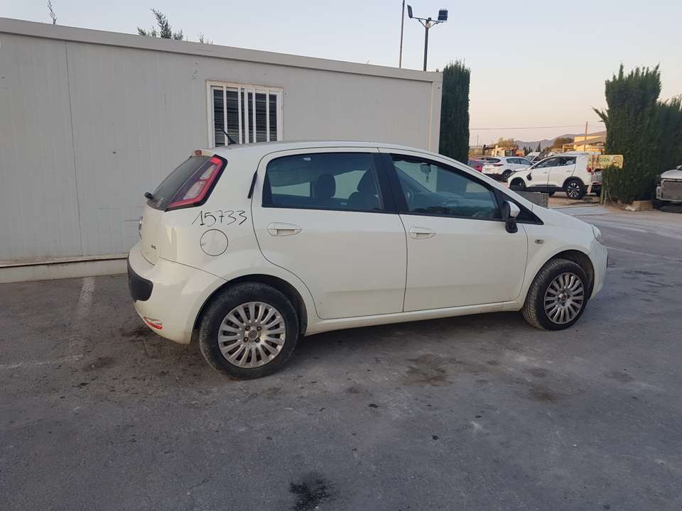 FIAT Punto 3 generation (2005-2020) Κινητήρας 199A4000,5850529 26532181