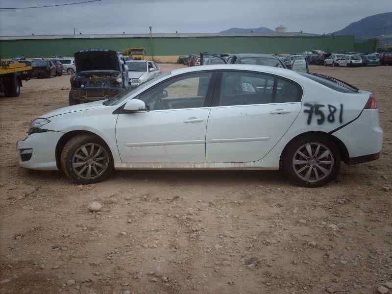 HYUNDAI Laguna 3 generation (2007-2015) Регулатор на прозореца на задната дясна врата 827000001R 18453596