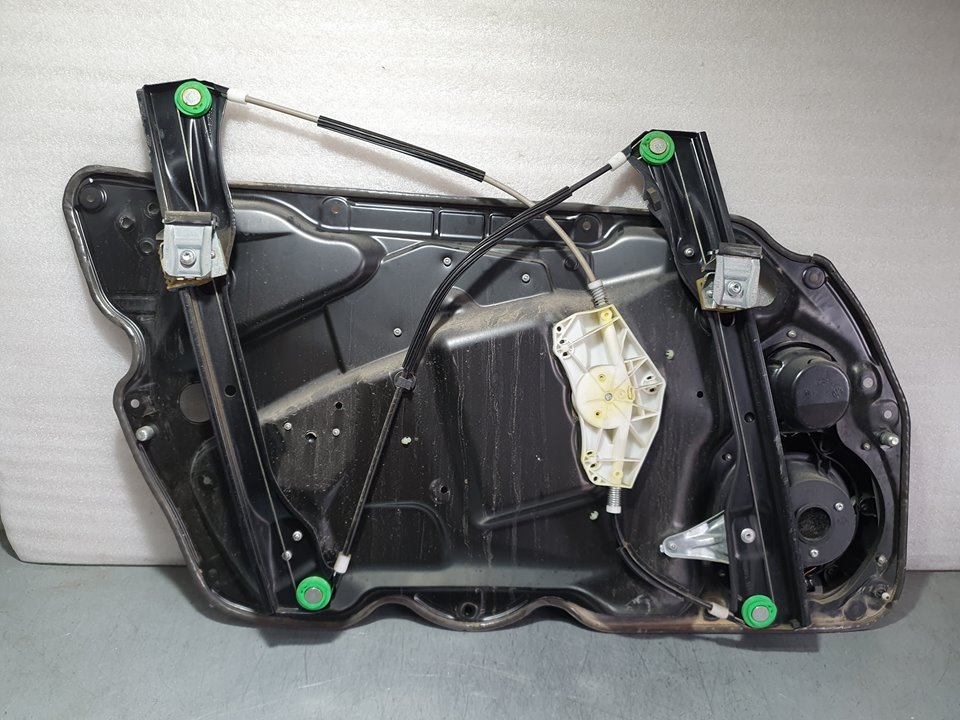 VOLKSWAGEN Passat B6 (2005-2010) Front Right Door Window Regulator 1K0959792M 18608344