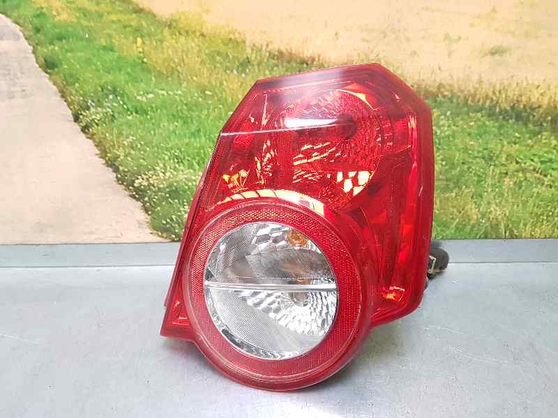 Feu arrière droit F14D4 95952067 de Chevrolet Aveo / kalos hatchback (t250, t255) 2008-2012 101 CV