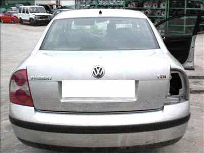 VOLKSWAGEN Passat B5 (1996-2005) Стеклоподъемник задней правой двери 3B5839752CM,18PINS 18407577