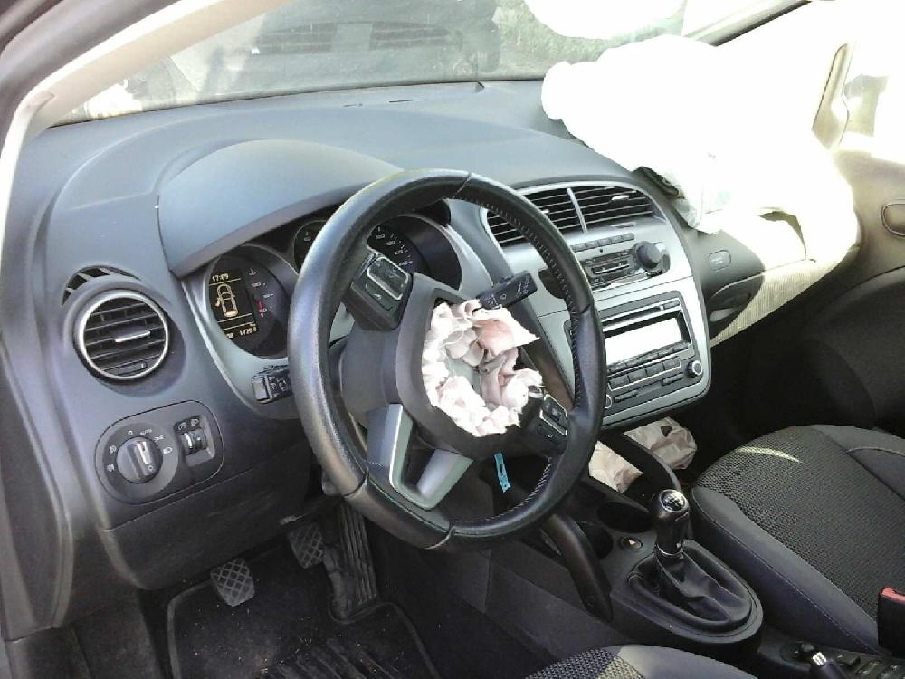 SEAT Toledo 3 generation (2004-2010) Aušinimo radiatorius 1K0121253BB 23625710