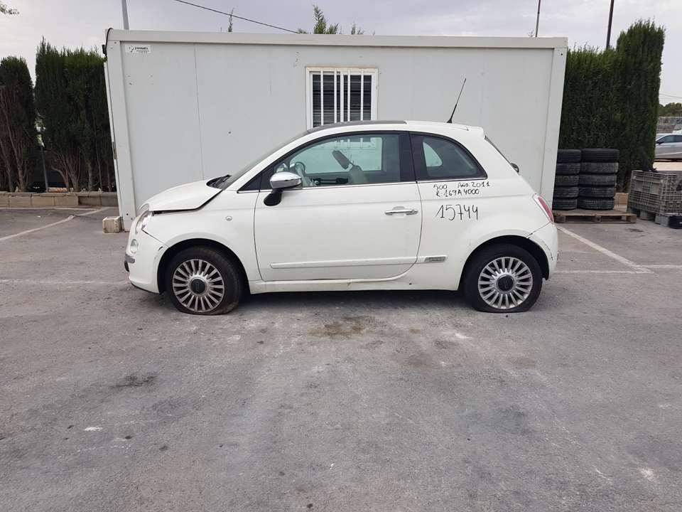 FIAT 500 2 generation (2008-2024) Musiikkisoitin ilman GPS:ää 735585258 26532547