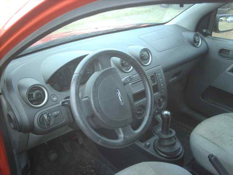 CHRYSLER Fiesta 5 generation (2001-2010) Маторчик стеклоподъемника передней правой двери 2PINS, 0130821939 18519061