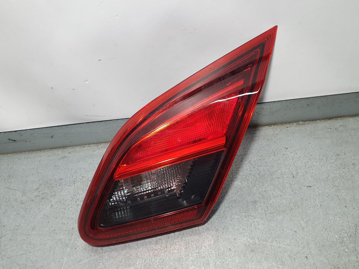 OPEL Corsa D (2006-2020) Rear Right Taillight Lamp 39012624, INTERIOR 24042783