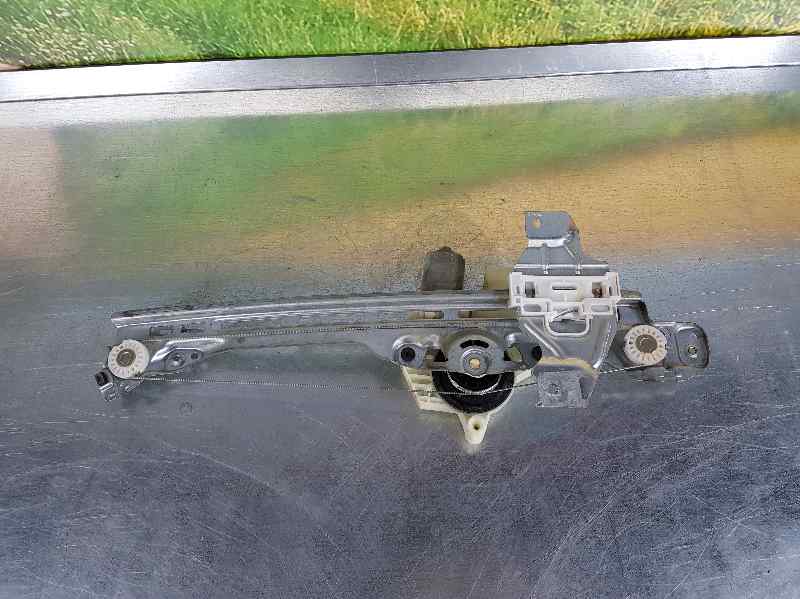 PEUGEOT 308 T9 (2013-2021) Galinių kairių durų stiklo pakelėjas 6PINS, ELECTRICO 18579463