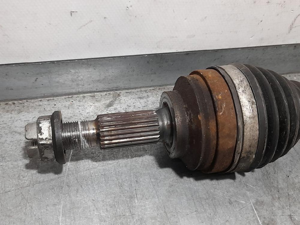 RENAULT Clio 4 generation (2012-2020) Front Right Driveshaft 391009101R 18711577