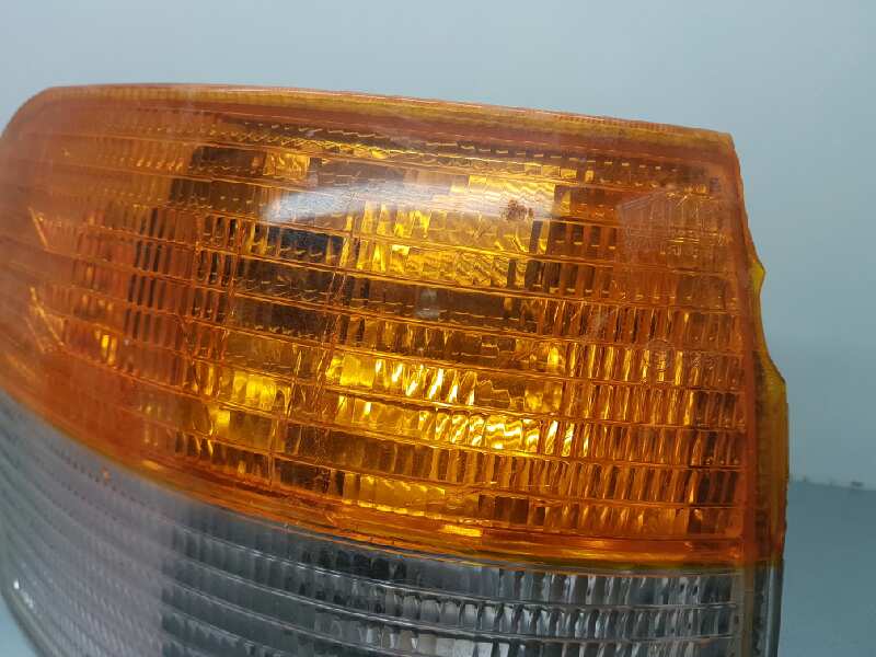 SAAB 9000 1 generation (1984-1998) Front Right Fender Turn Signal TOCADO 18346611