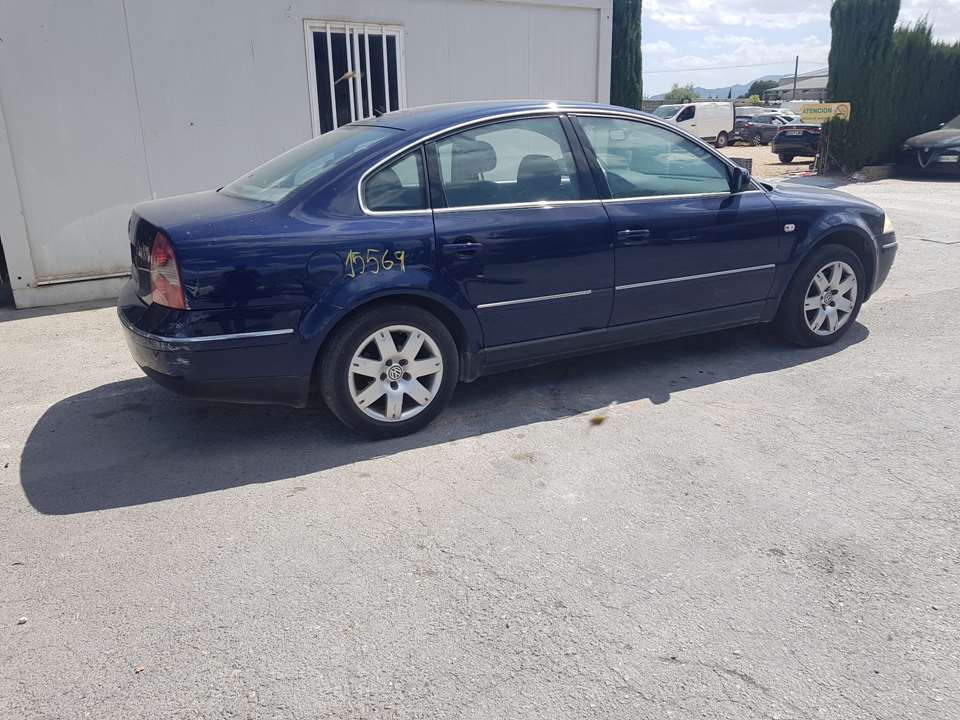 VOLKSWAGEN Passat B5 (1996-2005) Левая противотуманка переднего бампера 3B7941699A 24869447