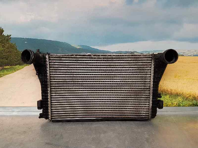 DODGE Touran 1 generation (2003-2015) Intercooler Radiator 1K0145803A,B5896 18530720