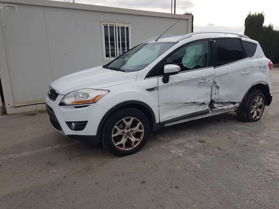 FORD Kuga 2 generation (2013-2020) Aizmugurējā labā durvju slēdzene 8V4AS26412EA 23669922