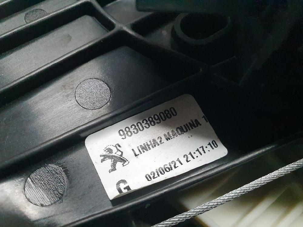 Alzacristalli posteriore sinistro 5G06 9830389080 de Peugeot 3008 suv (mc_, mr_, mj_, m4_) 2016-0 181 CV con 8614 km - pieza usada