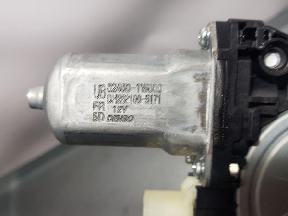 KIA Rio 3 generation (2011-2017) Vindusregulator foran høyre dør 824801W000,DH2621005171 18693658