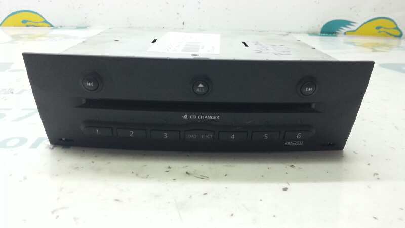 AUDI Megane 2 generation (2002-2012) CD Changer 8200084437,ALR02011155,ALR02011155 18487337