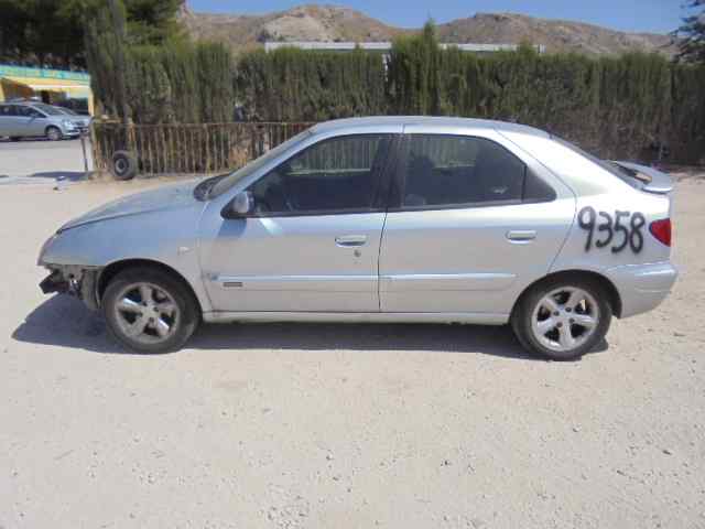 KIA Xsara 1 generation (1997-2004) Стеклоподъемник задней правой двери 2PINS 18509636