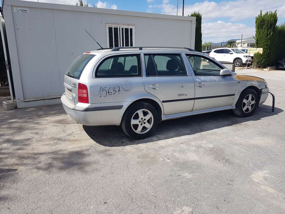 TOYOTA Corolla 8 generation E110 (1995-2002) Ступица передняя левая 25328411