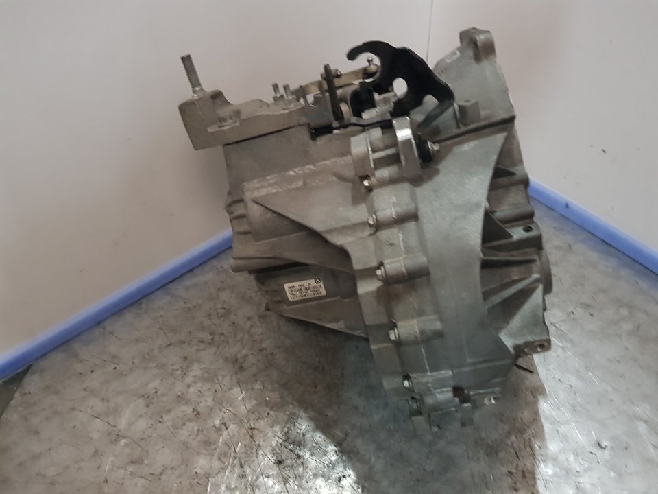 FORD Mondeo 4 generation (2007-2015) Gearbox 7G9R7002ZF 21588069