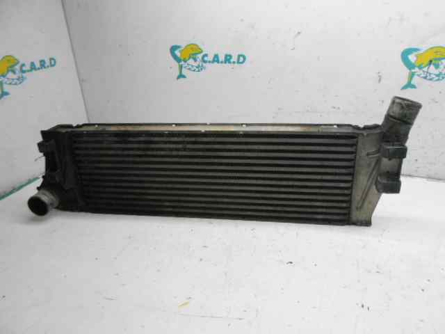 AUDI Megane 2 generation (2002-2012) Radiateur de refroidisseur intermédiaire 18485691